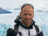 Point of view: For a cultural change in transit traffic