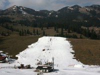 Ski tourism: an insatiable hunger