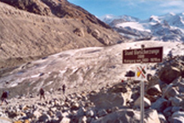 Les glaciers fondent plus vite que prévu