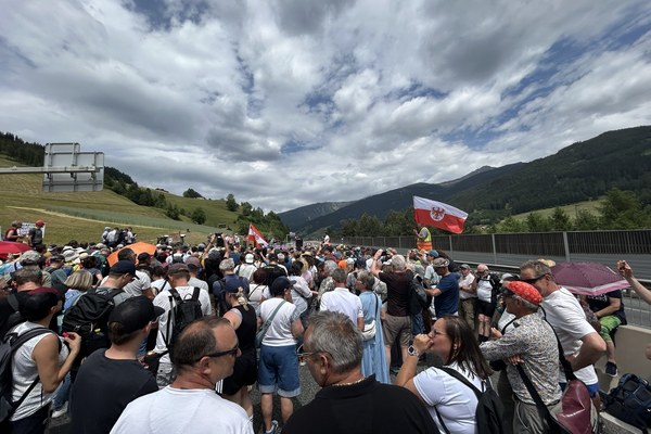 Réduire le trafic lié au transit : la manifestation au col du Brenner a envoyé un signal fort