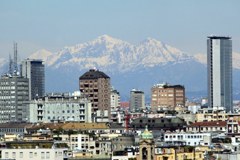 Une nouvelle solidarité entre les Alpes et les régions environnantes. Document de position de la CIPRA sur une stratégie macrorégionale européenne pour les Alpes