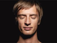 «Coscienza uguale ad amore, no?»