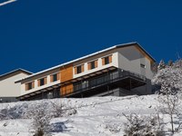 Ein Haus wie ein Schaf: der climalp-Bericht über nachhaltiges Bauen und Sanieren