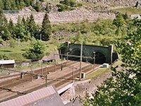 Verkehrsverlagerung: Tunnels allein reichen nicht
