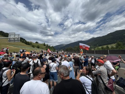 Transitverkehr reduzieren: Brenner-Demo setzte ein Zeichen