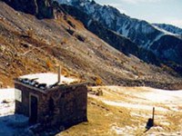 Opuščene objekte in naprave v gorskem svetu je treba čim prej odstraniti