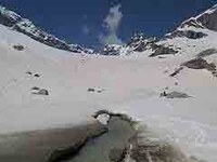 Zimo z bogatimi snežnimi padavinami je odtehtalo toplo poletje