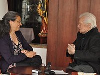 Približati se je treba ljudem in iskati, kar jih povezuje