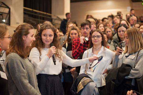 Aktivno sodelovanje mladih v procesih odločanja je nuja, ne pa privilegij