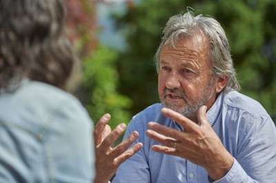 »Danes tudi kmetje hodijo na sprehod!«