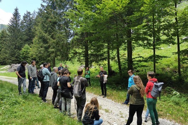 Interpretacija narave v trajnostnem turizmu za ohranjanje Jelovice