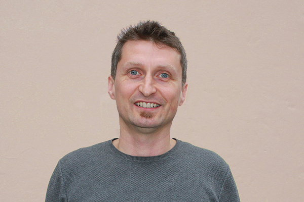 Stališče: Prevlada tranzitnega prometa